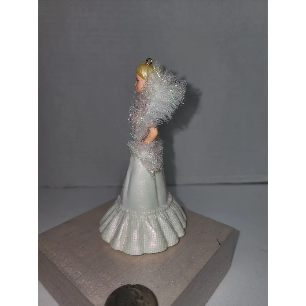 Hallmark Keepsake 2023 Crystal‎ Barbie ornament 1983 doll of the Year - Picture 3 of 7